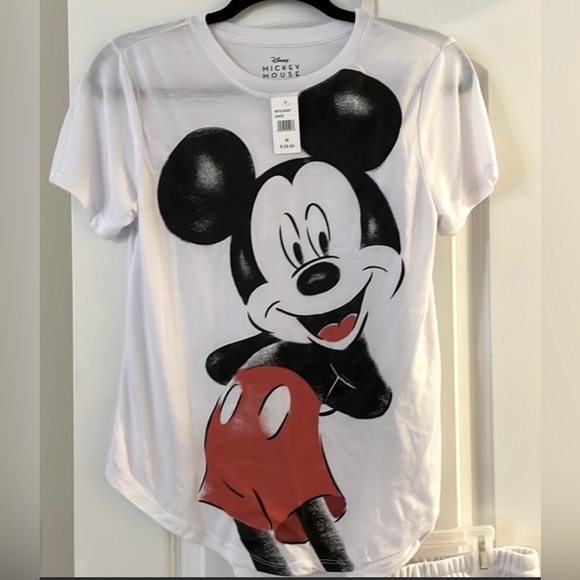 NWT Authentic 2-Piece Disney Mickey Mouse Graphic Shirt and Shorts SET - Picture 1 of 4